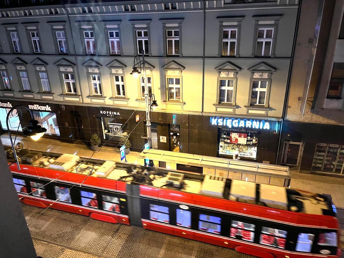 City Center Apartment Katowice Bagian luar foto